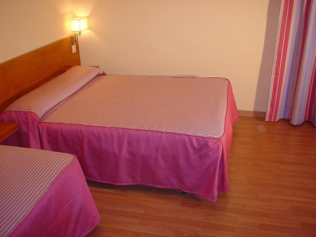 Hostal Restaurante El Espanol Bujaraloz Room photo
